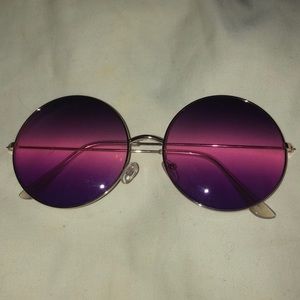 Hippy rounded purple sunglasses